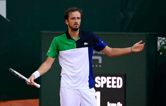 二次运球是 二次运球是